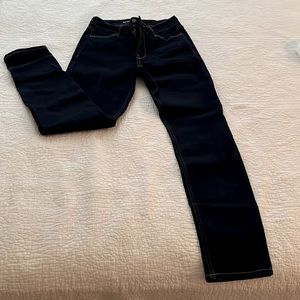 Old Navy high rise straight size 4 jeans. Dark wash